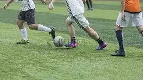 《阿森纳豪赌未来！揭秘16岁厄瓜多尔双胞胎金特罗兄弟加盟之谜》